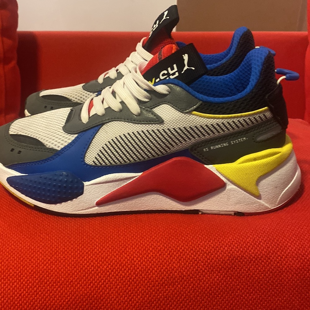 Puma RS-X Toys White. Size 9 Men’s